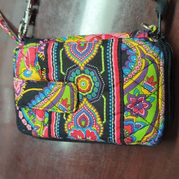 Vera Bradley Carry It All Wristlet Wallet - Picture 2 of 4